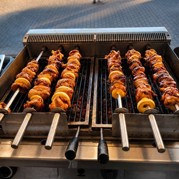 Szaszłyki na grillu